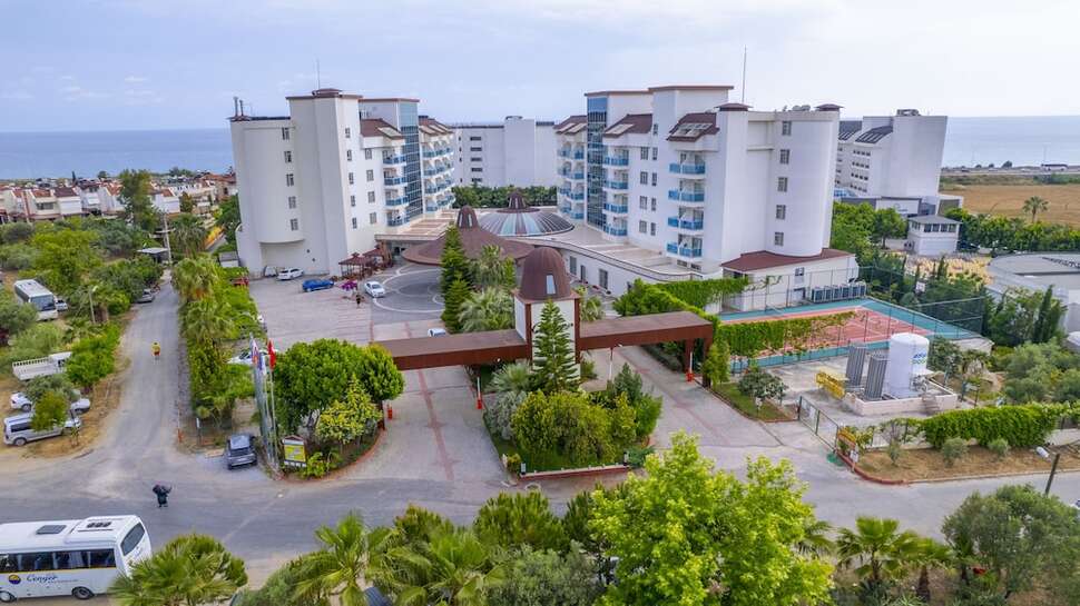 Ein Foto Hotel Cenger Beach Resort & Spa