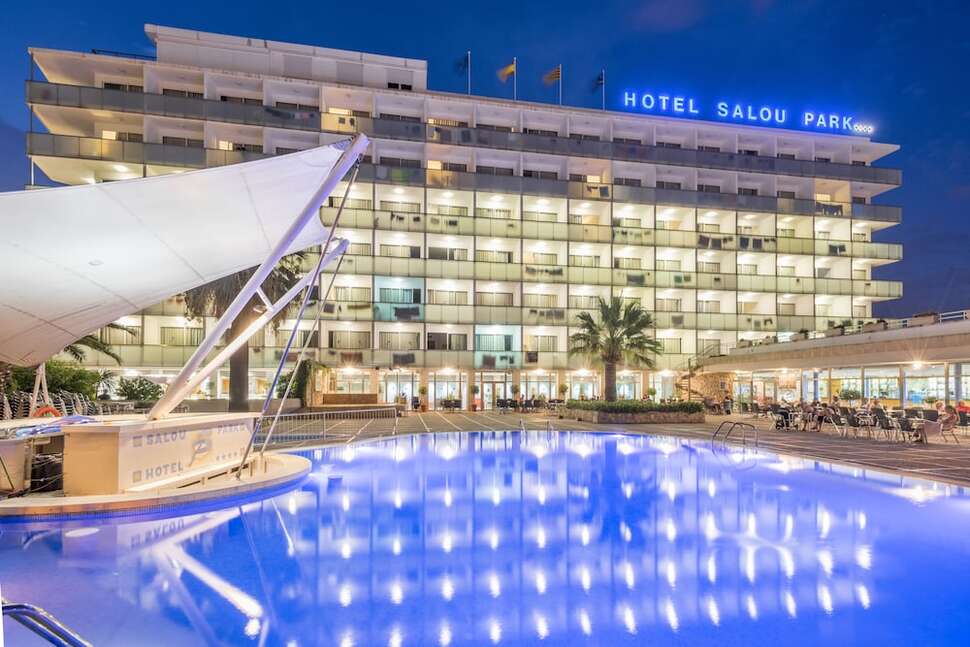 Een foto van het zwembad bij 4R Salou Park Resort