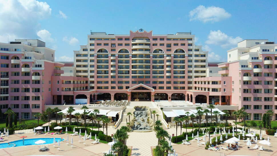 Een foto van DIT Majestic Beach Resort