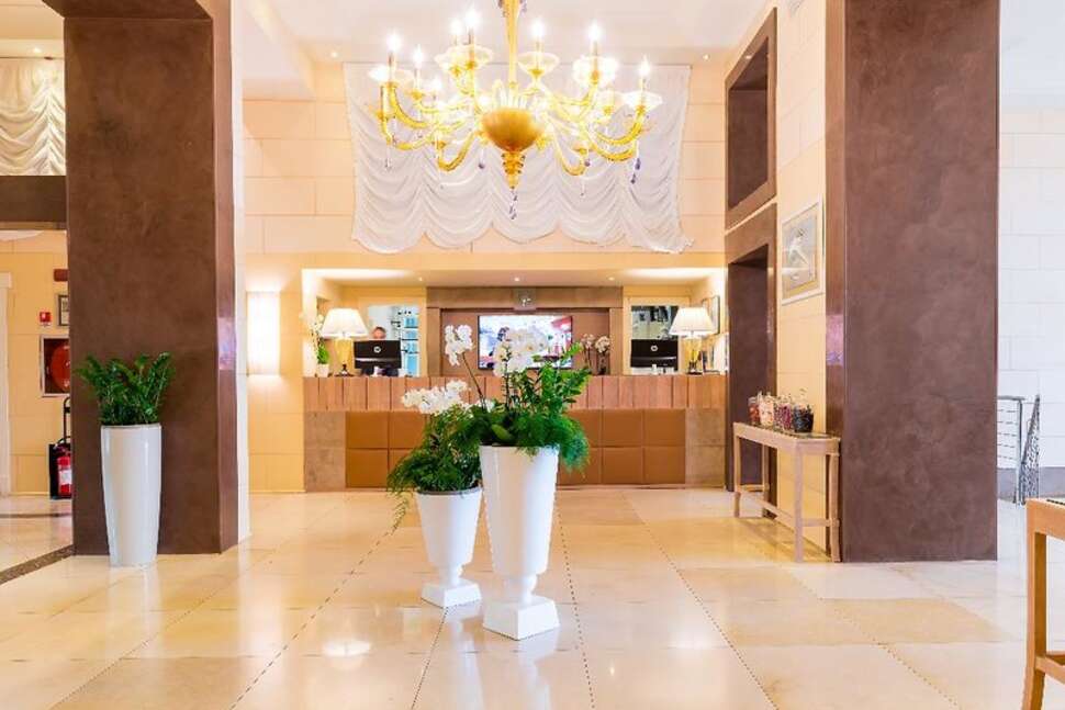 Ein Foto Grand Hotel Bristol