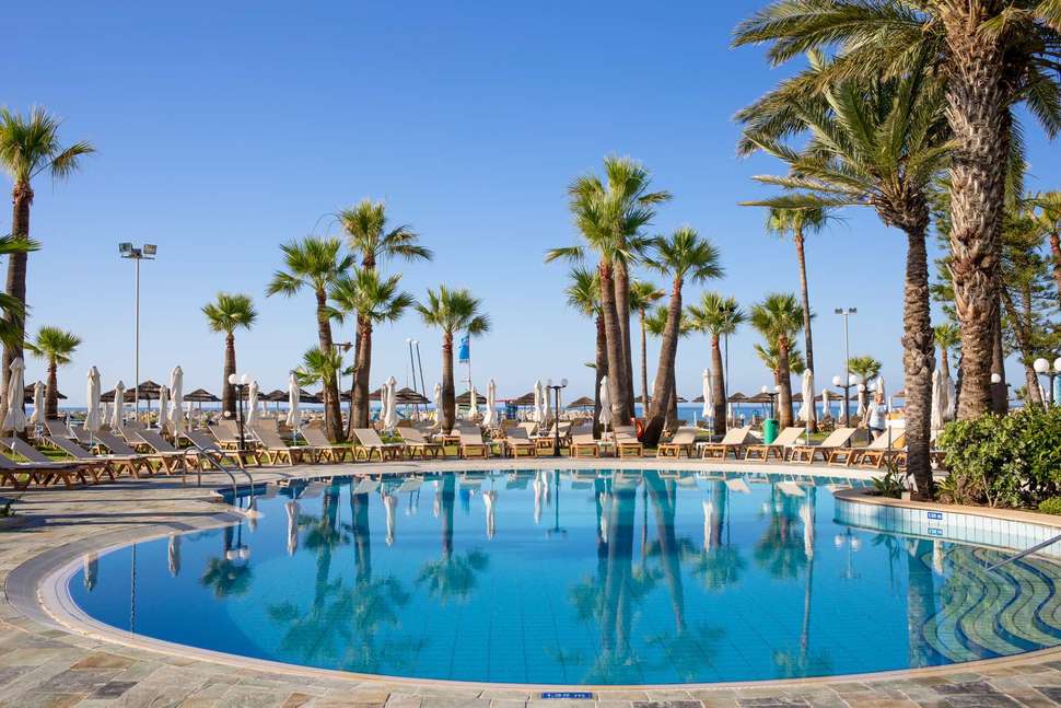 Ein Foto The Golden Bay Beach Hotel