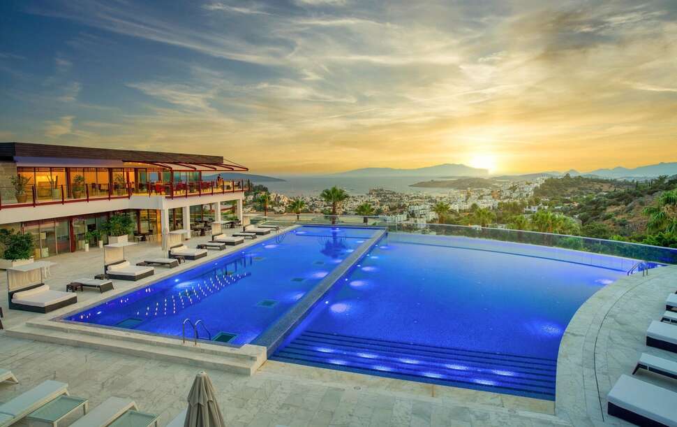 Een foto van het zwembad bij Hillstone Bodrum Hotel & Spa