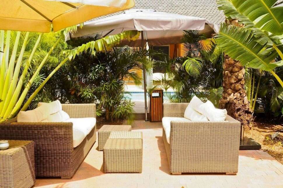 Een foto van het terras bij Hotel 't Klooster