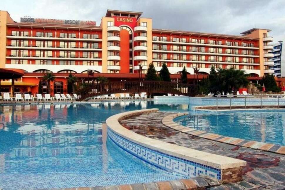 Ein Foto Hotel Hrizantema