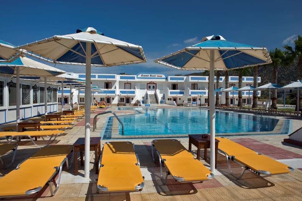 Een foto van een overzicht van Mammis Beach Hotel