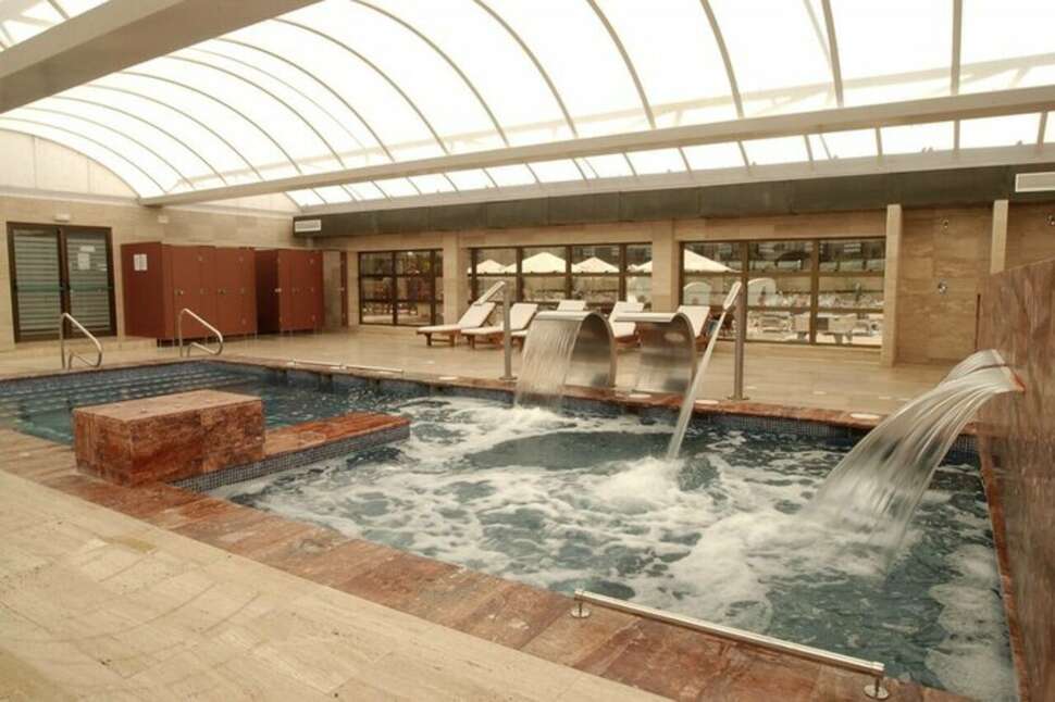 Een foto van het zwembad bij Hotel Rosamar