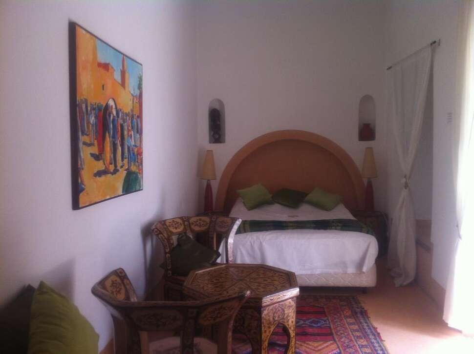 Ein Foto Dar Nabila