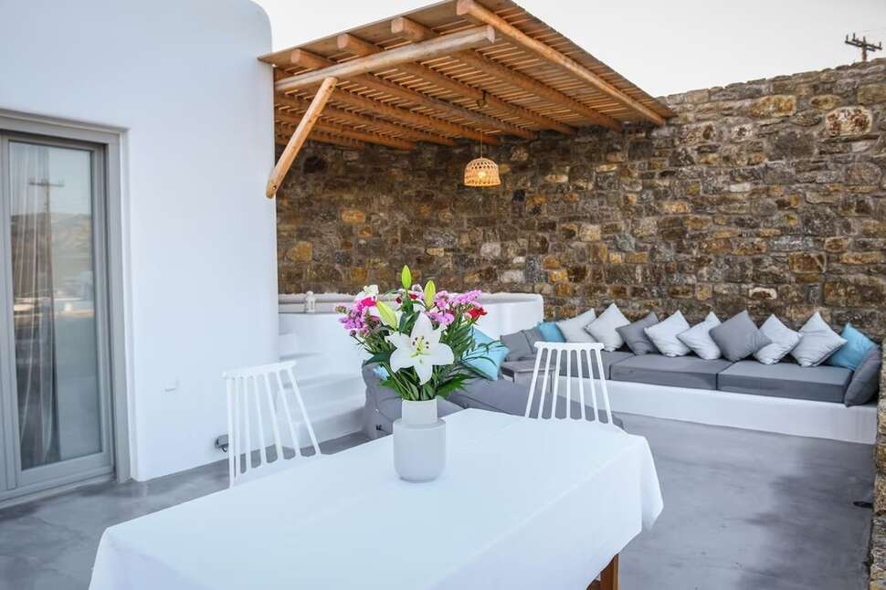 Een foto van Myconian Crown Suites