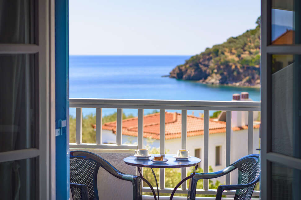 Een foto van Limnionas Bay Village