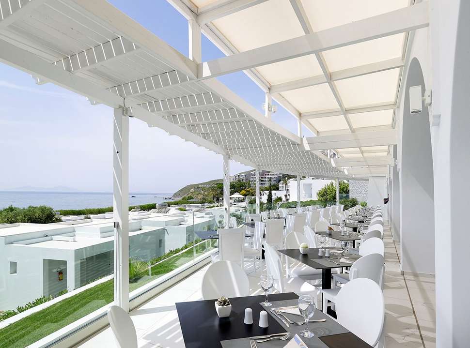 Een foto van de faciliteiten bij Dimitra Beach Hotel & Suites