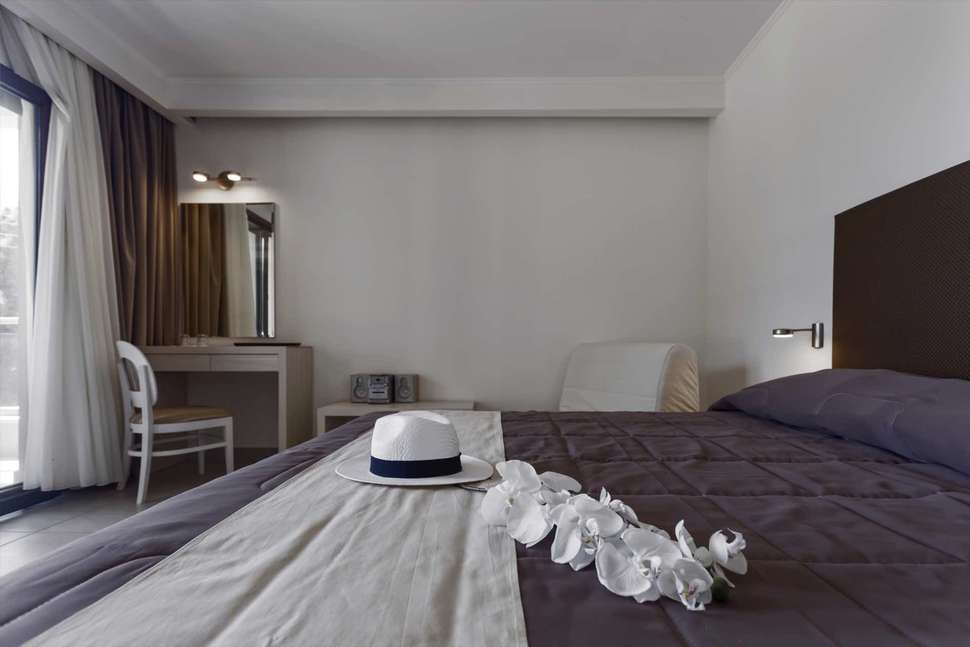 Een foto van Lagomandra Beach Hotel & Suites