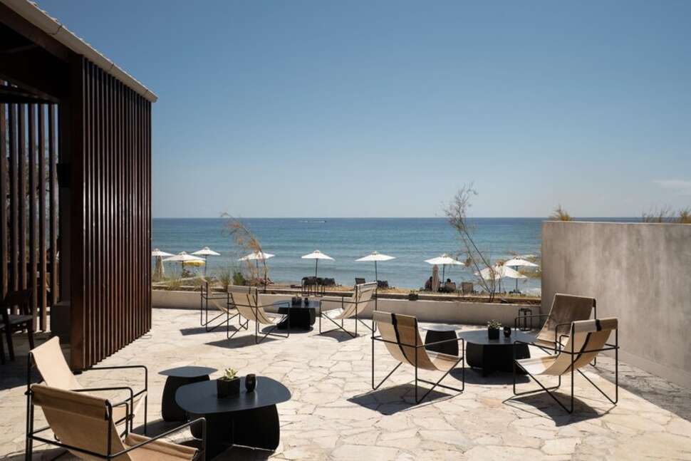 Een foto van het terras bij Domes of Corfu