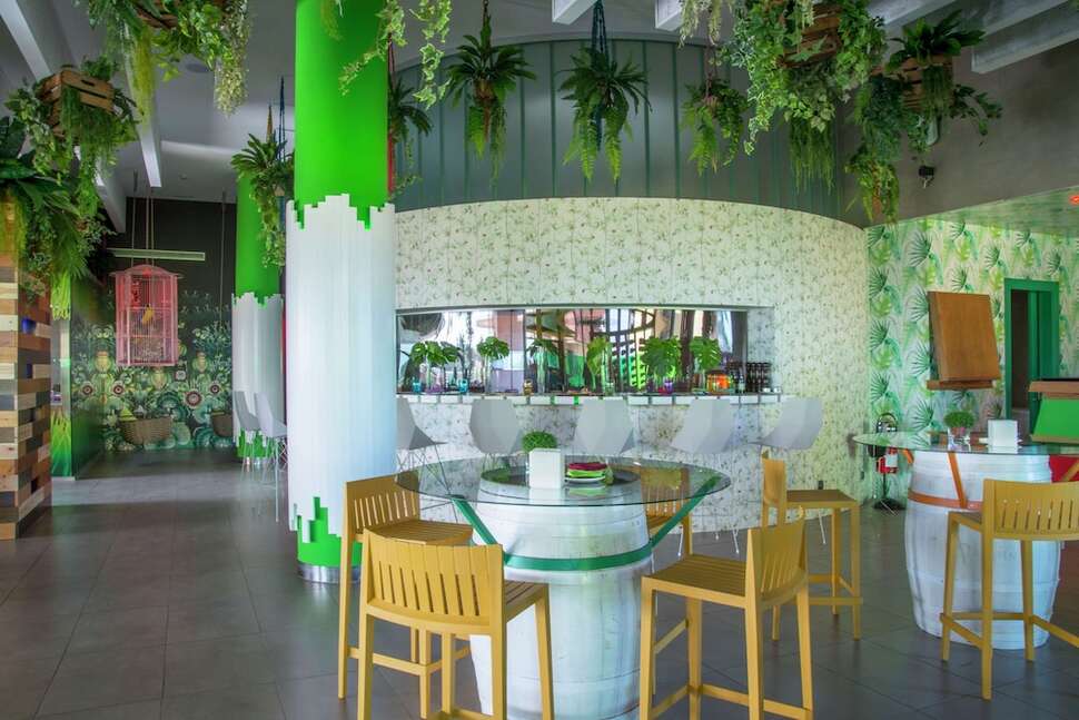 Een foto van de faciliteiten bij Higueron Hotel Malaga