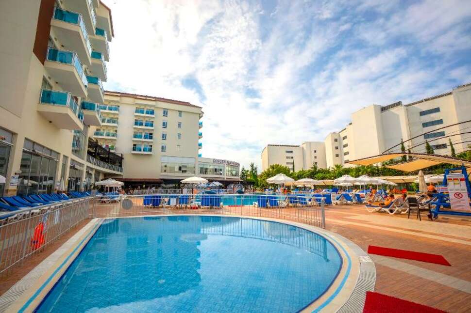 Ein Foto Hotel Cenger Beach Resort & Spa