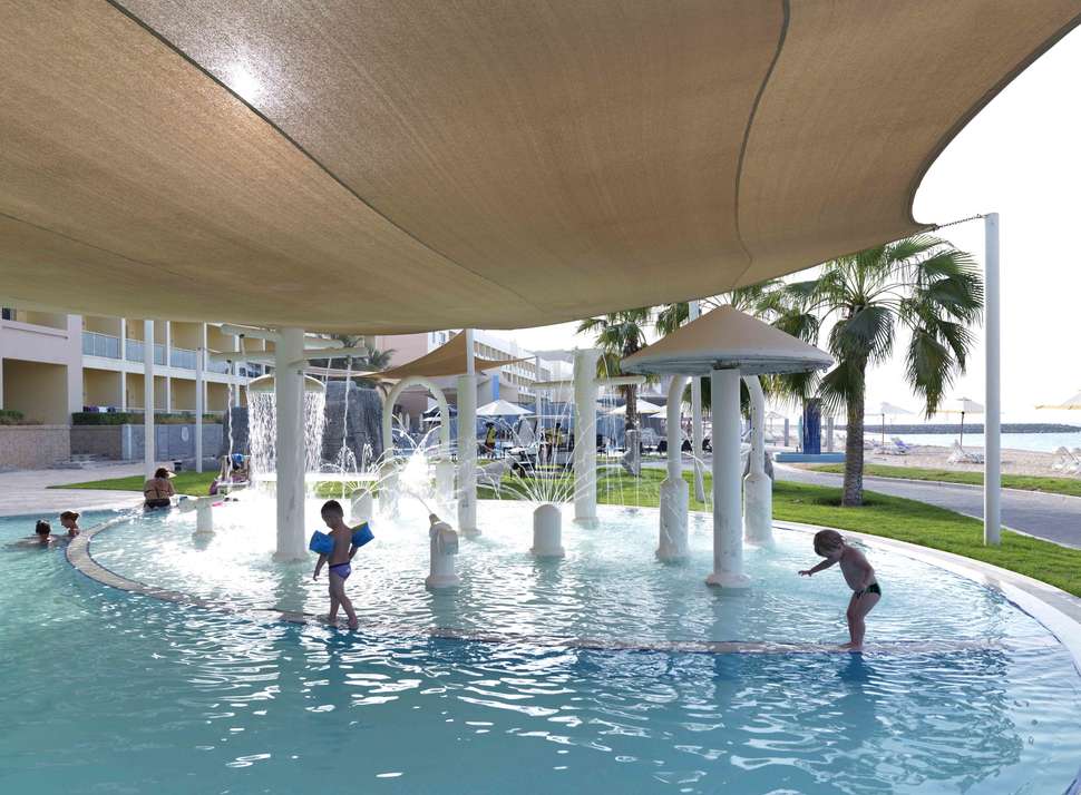 Een foto van de faciliteiten bij Radisson Blu Resort Fujairah