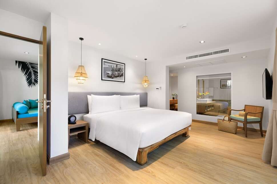 Een foto van Outrigger Khao Lak Beach Resort