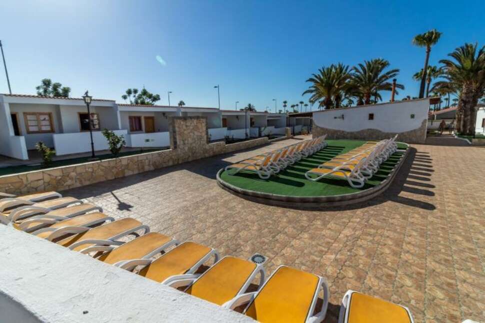 Ein Foto von der Terrasse im Bungalows Rebecca Park