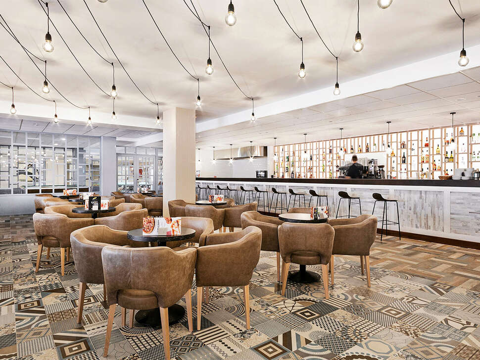 Een foto van het interieur van Best Maritim