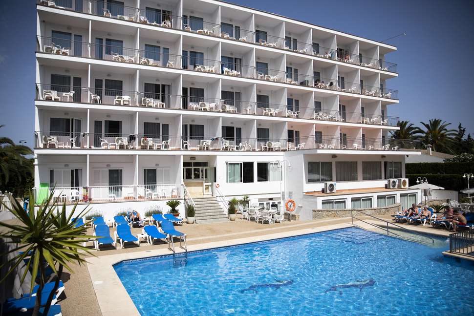 Een foto van het zwembad bij Don Miguel Playa Hotel