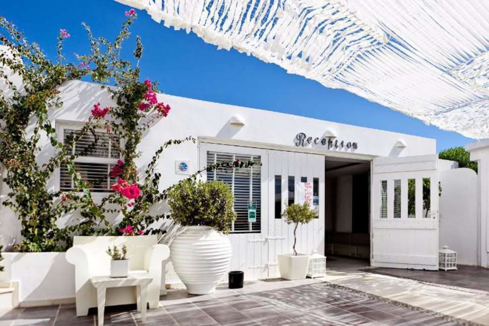 Een foto van Rocabella Santorini