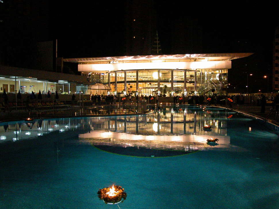 Een foto van de buitenkant van Gran Hotel Bali