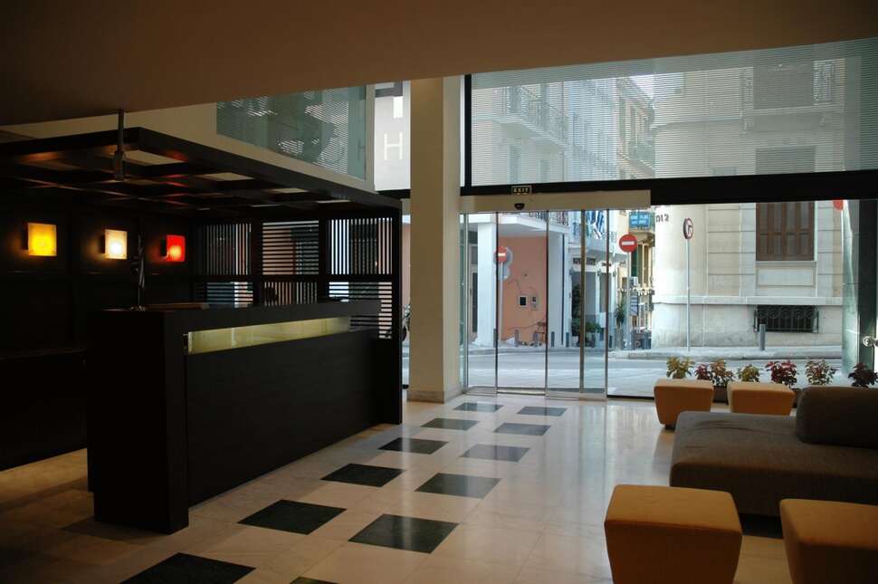 Een foto van het interieur van Hermes Hotel Athene