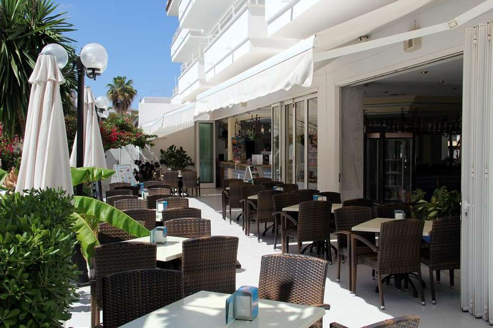 Een foto van het terras bij Maracaibo & Mar Brava