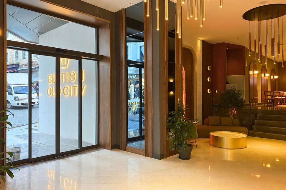 Een foto van Edition Old City Boutique Hotel