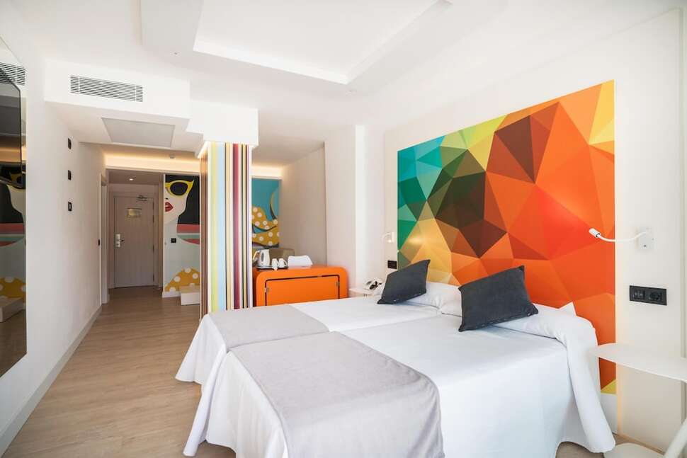 Een foto van THB Naeco Ibiza