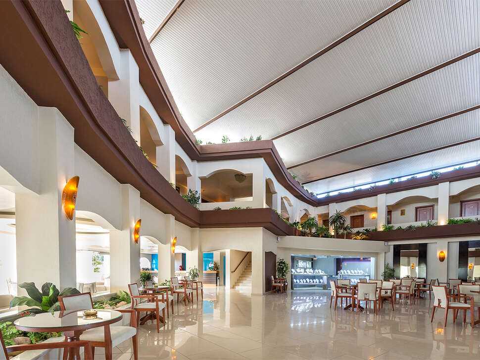 Een foto van het interieur van Hotel Sandy Beach