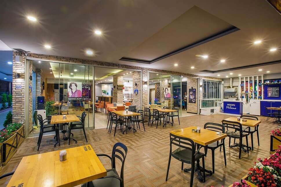 Een foto van de faciliteiten bij Hawaii Suite Beach Hotel
