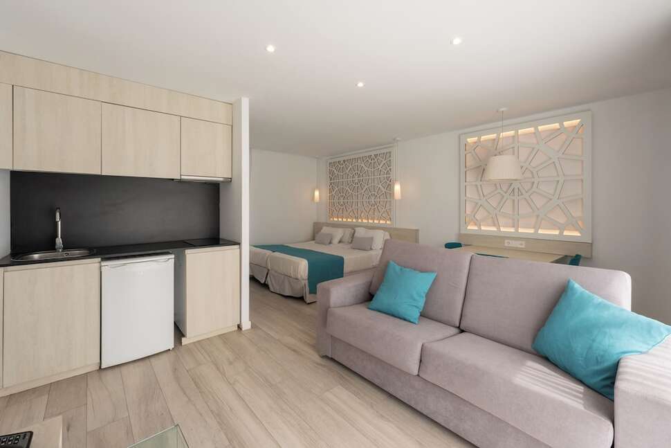 Een foto van Hotel Club Es Talaial