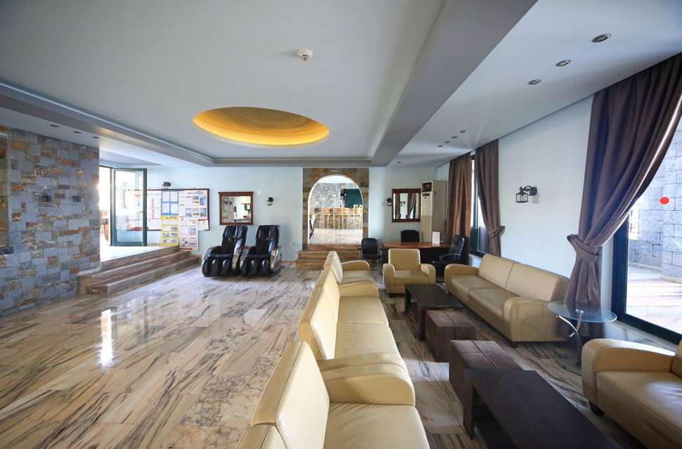 Een foto van het interieur van Diogenis Blue Palace