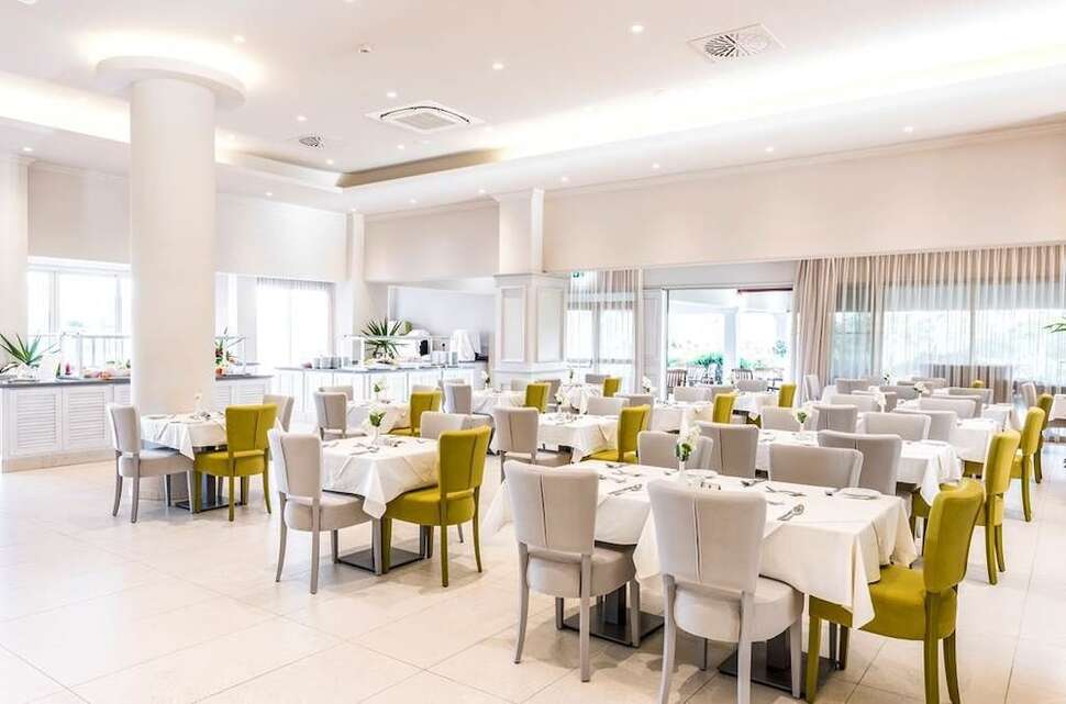 Een foto van de faciliteiten bij Nissiana Hotel