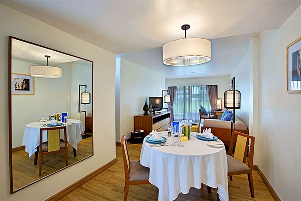 Een foto van Outrigger Khao Lak Beach Resort