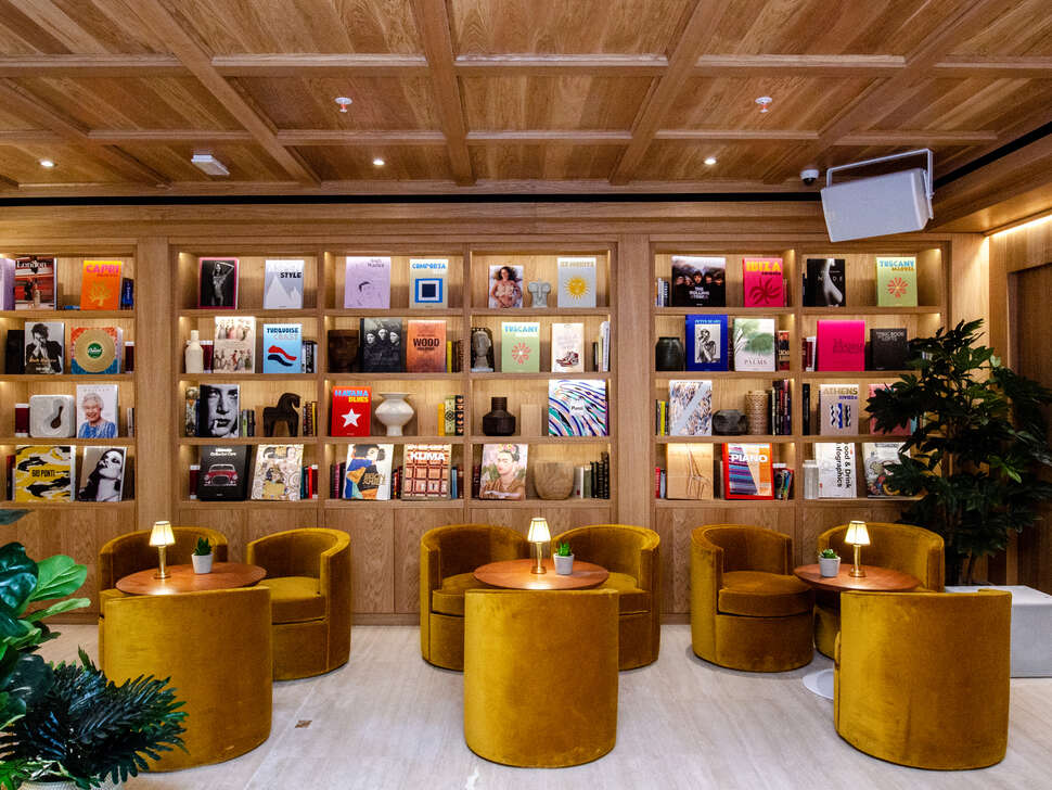 Ein Foto Brown's Avenue Hotel