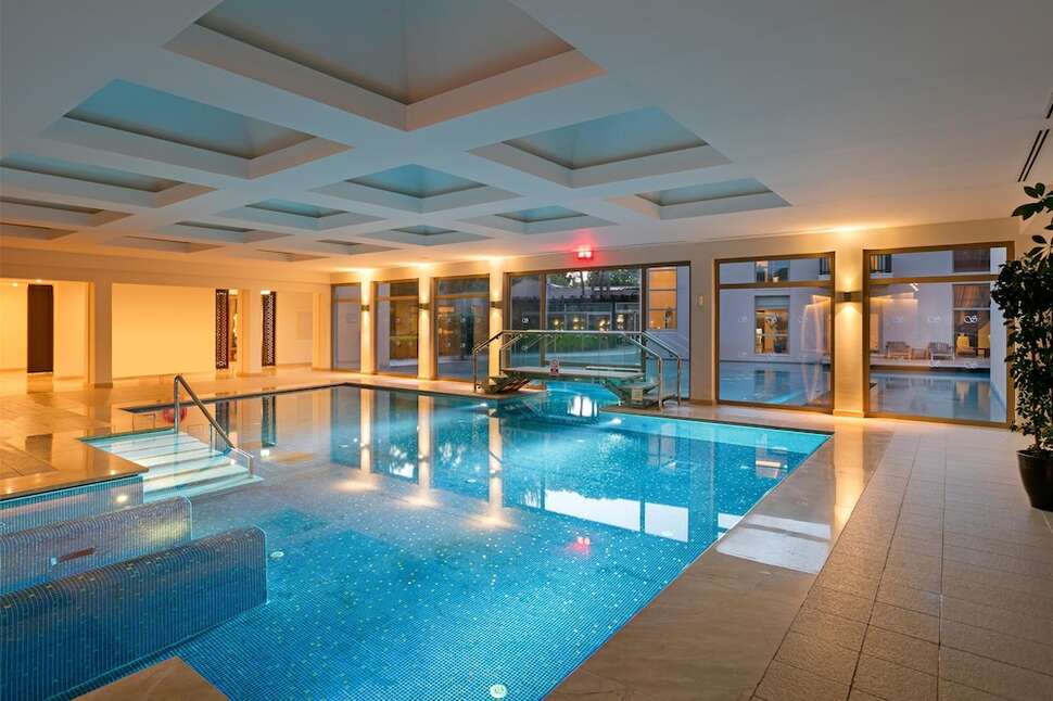 Een foto van het zwembad bij Xanadu Resort Hotel