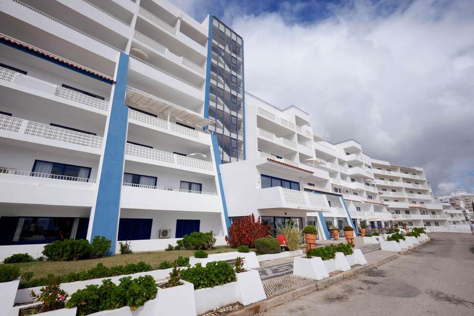 Een foto van de buitenkant van Grand Muthu Oura View Beach Club