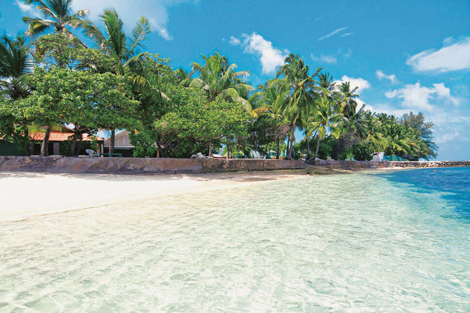 Een foto van Equator Village