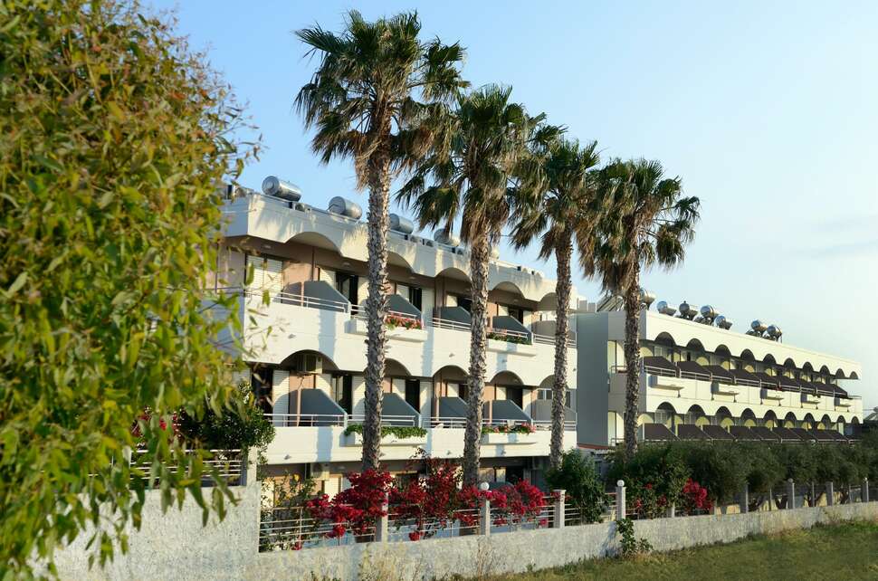 Ein Foto von der Außenansicht des Marianna Apartments