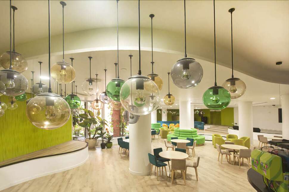 Een foto van het interieur van Villa Mandi Golf Resort