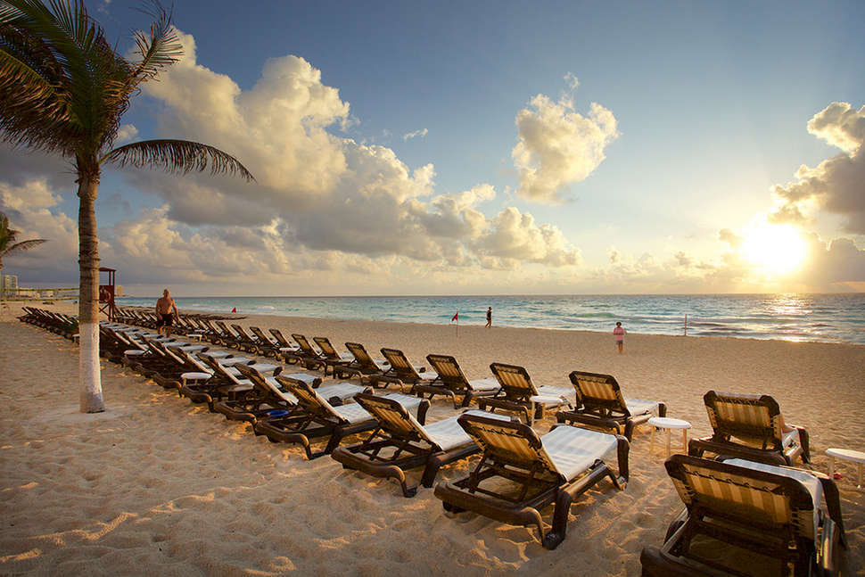 Een foto van het strand bij NYX Cancun