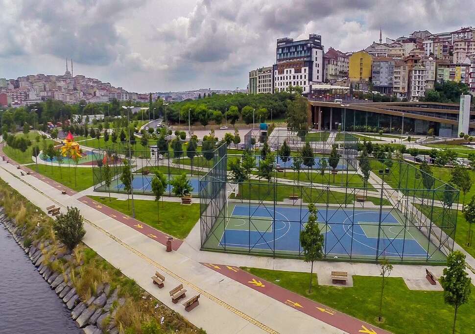 Een foto van Mövenpick Hotel Istanbul Golden Horn