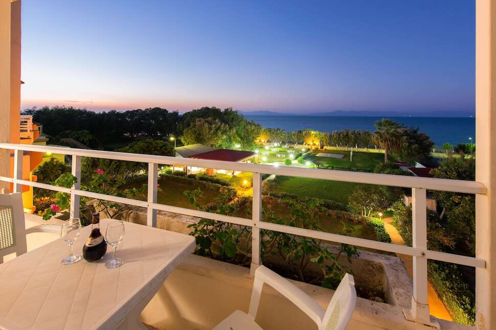 Een foto van Bayside Hotel Katsaras