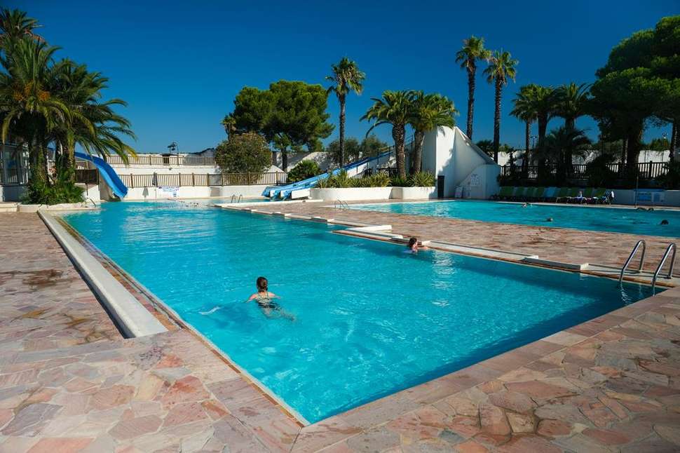 Een foto van Camping La Baume - La Palmeraie