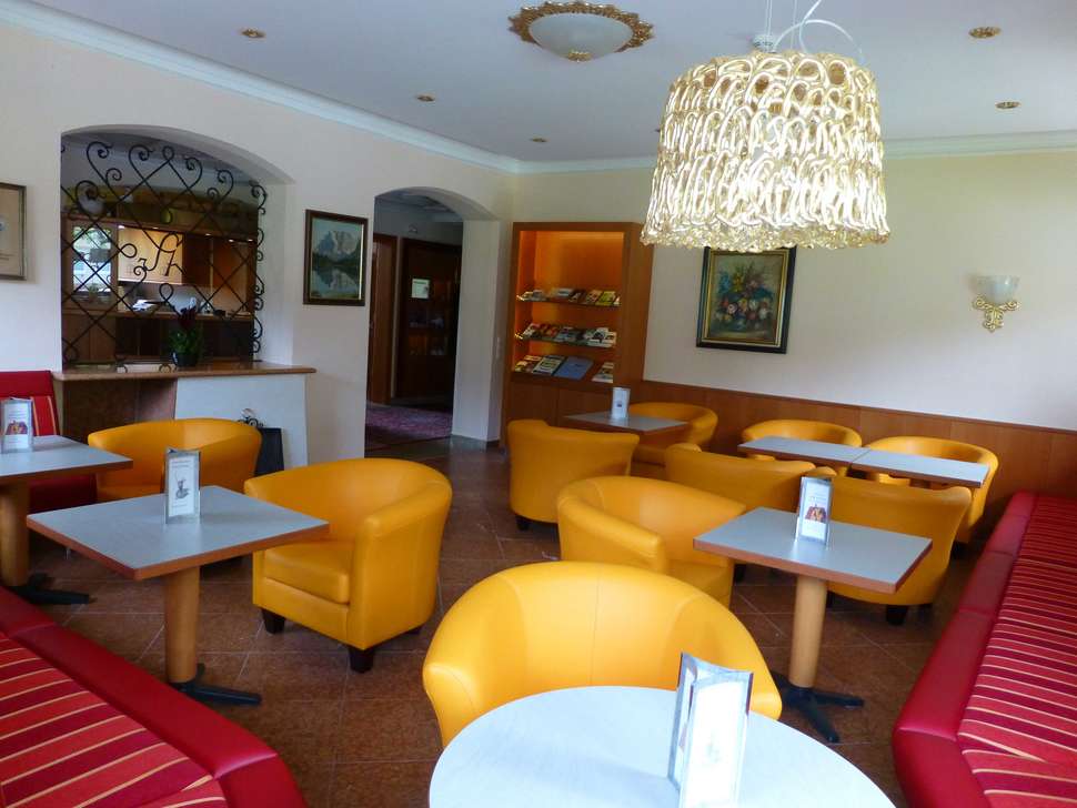 Een foto van het interieur van Hotel Pension Strolz