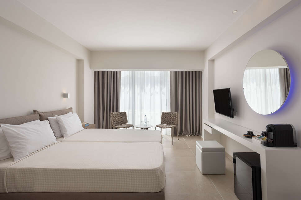 Ein Foto Atlantica Sancta Napa Hotel