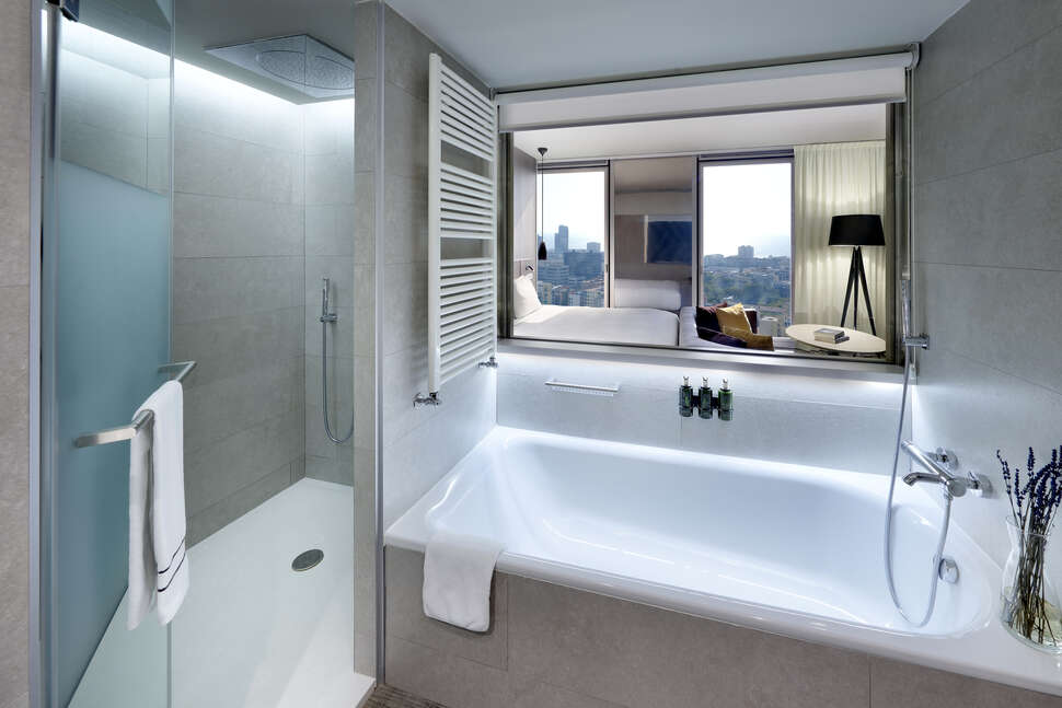 Ein Foto Melia Barcelona Sky