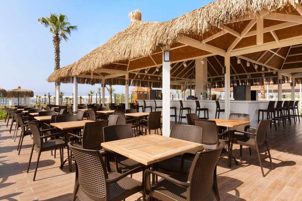Een foto van de faciliteiten bij Ramada Resort by Wyndham Lara