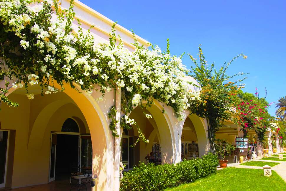 Een foto van de buitenkant van Zita Beach Resort